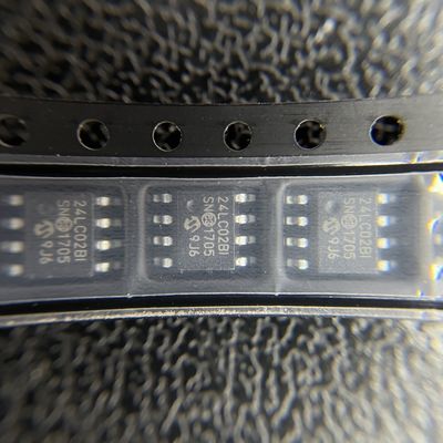 Microplaqueta automotivo EEPROM Serial-I2C 3.3V/5V 24LC02B-I/SN de 2K-Bit 256 x 8 de IC da memória