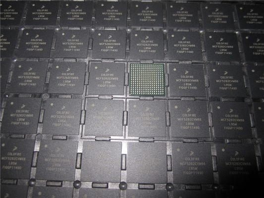 Microcontroladores LPC2460FBD208,551 e microplaqueta INSTANTÂNEA encaixada de IC MCU dos processadores